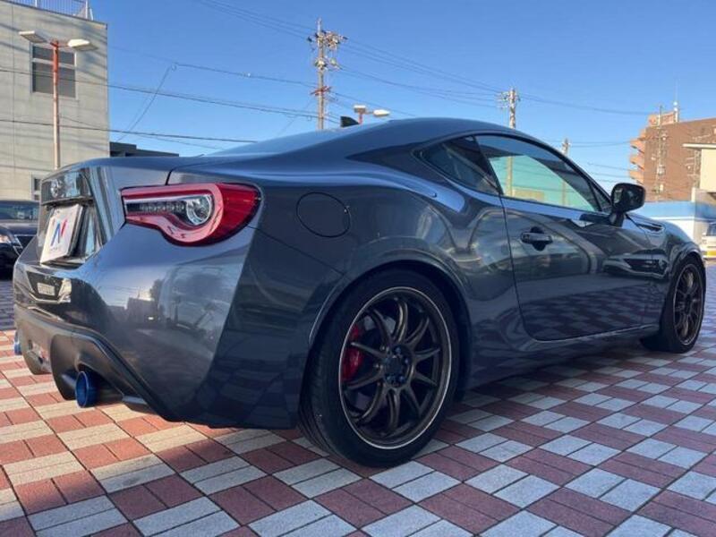 86
