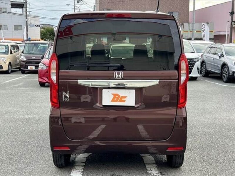 N BOX