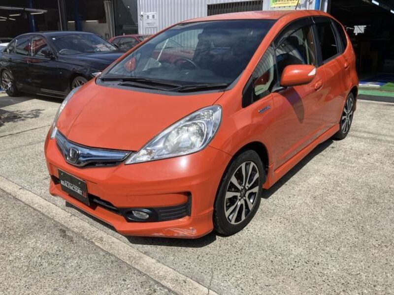 FIT HYBRID