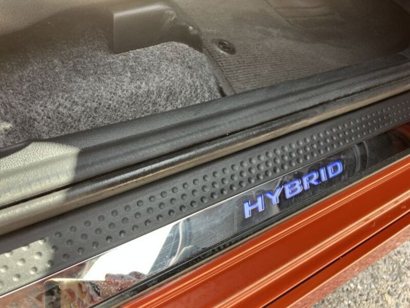 FIT HYBRID