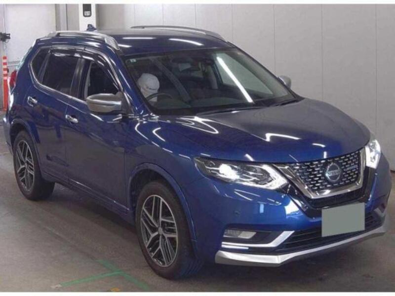 X-TRAIL-0