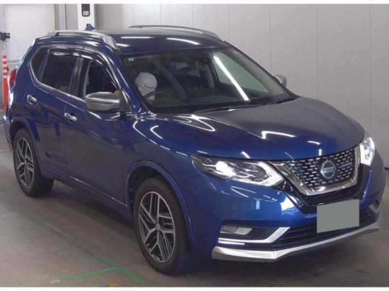 X-TRAIL