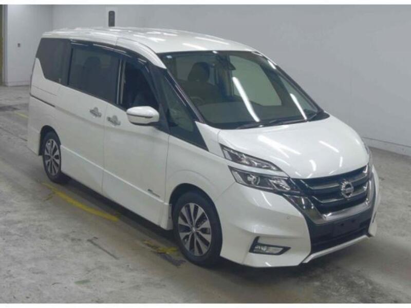 NISSAN SERENA