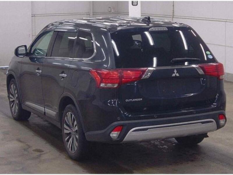 OUTLANDER