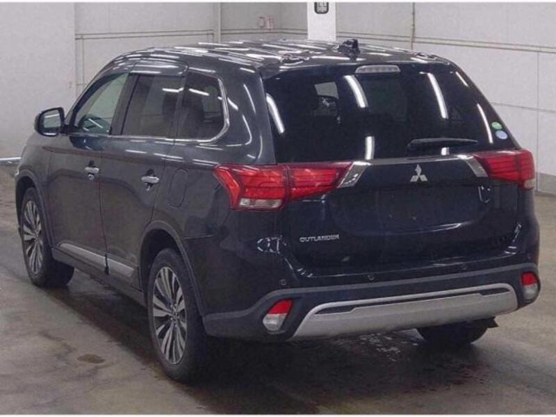 OUTLANDER