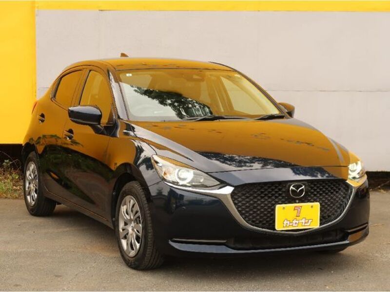 MAZDA2