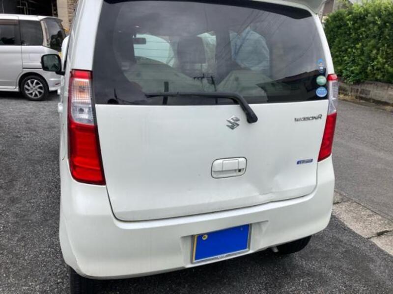 WAGON R