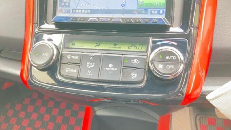 COROLLA FIELDER