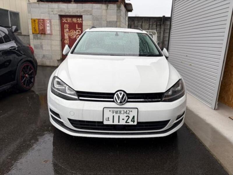 GOLF VARIANT