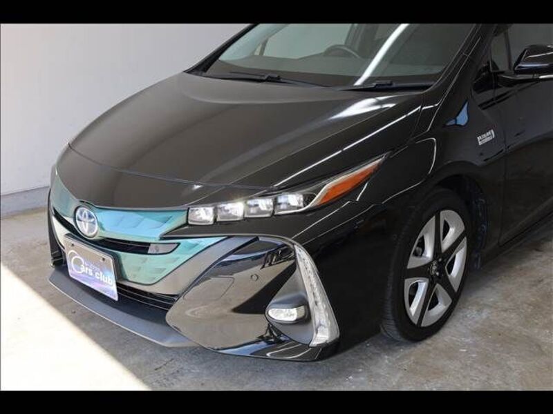 PRIUS PHV