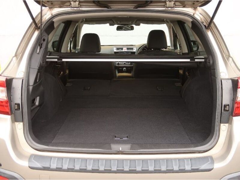 LEGACY OUTBACK