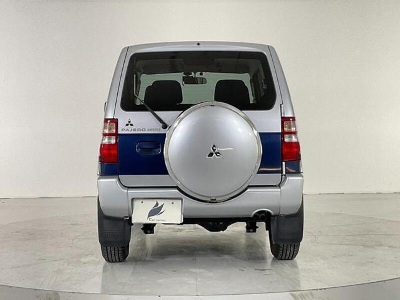 PAJERO MINI