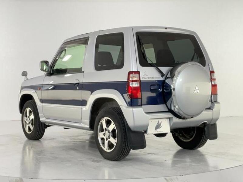 PAJERO MINI