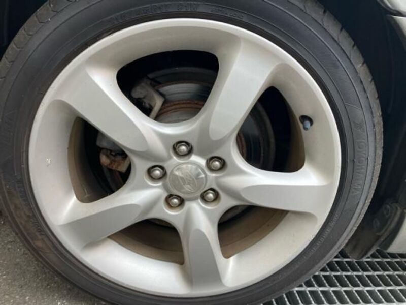 LEGACY B4