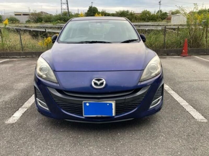 MAZDA AXELA SPORTS