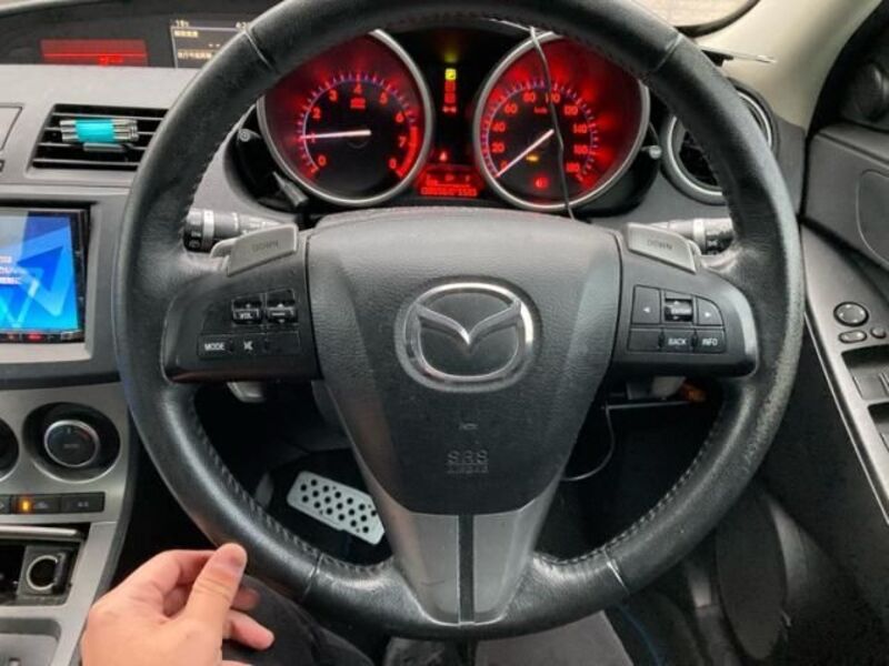 AXELA SPORTS