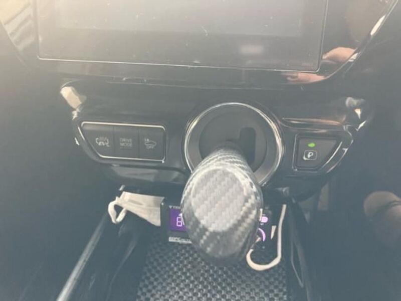 PRIUS PHV