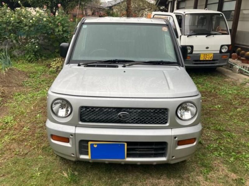 DAIHATSU NAKED
