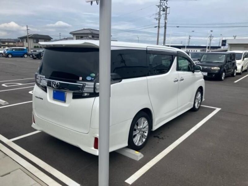 VELLFIRE