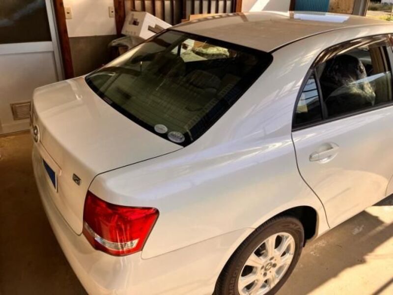 COROLLA AXIO