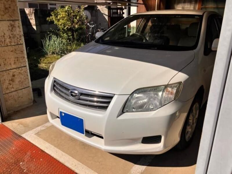 COROLLA AXIO