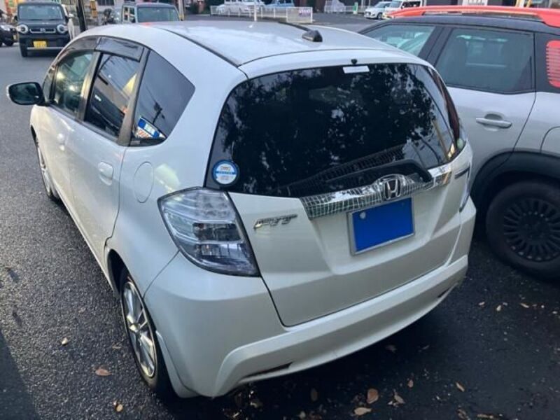 FIT HYBRID