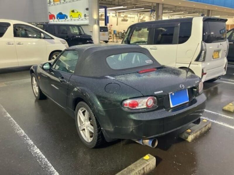 ROADSTER