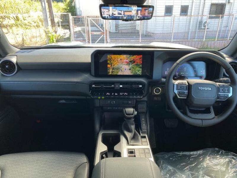 LAND CRUISER 250