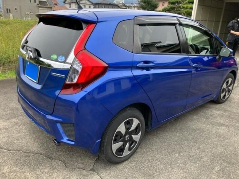 FIT HYBRID