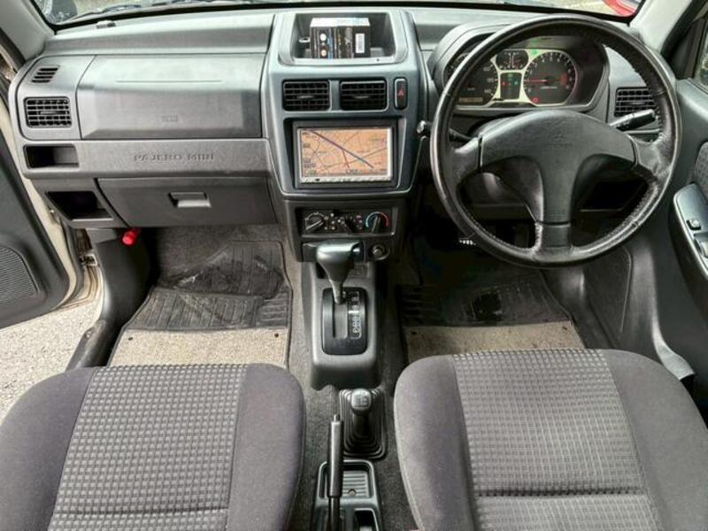PAJERO MINI