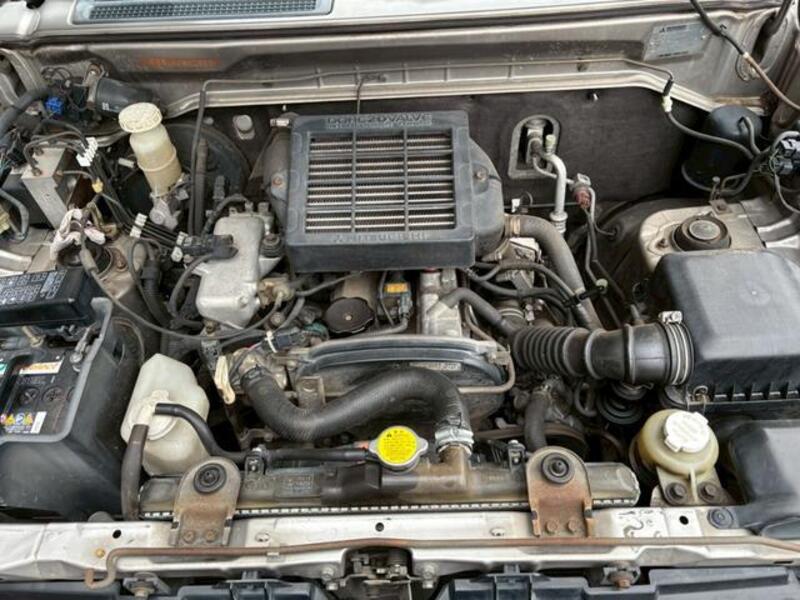 PAJERO MINI