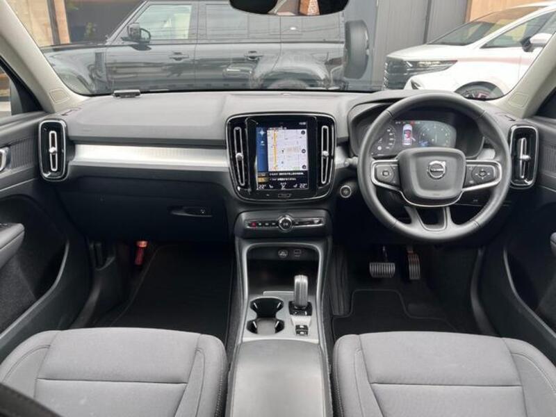 XC40