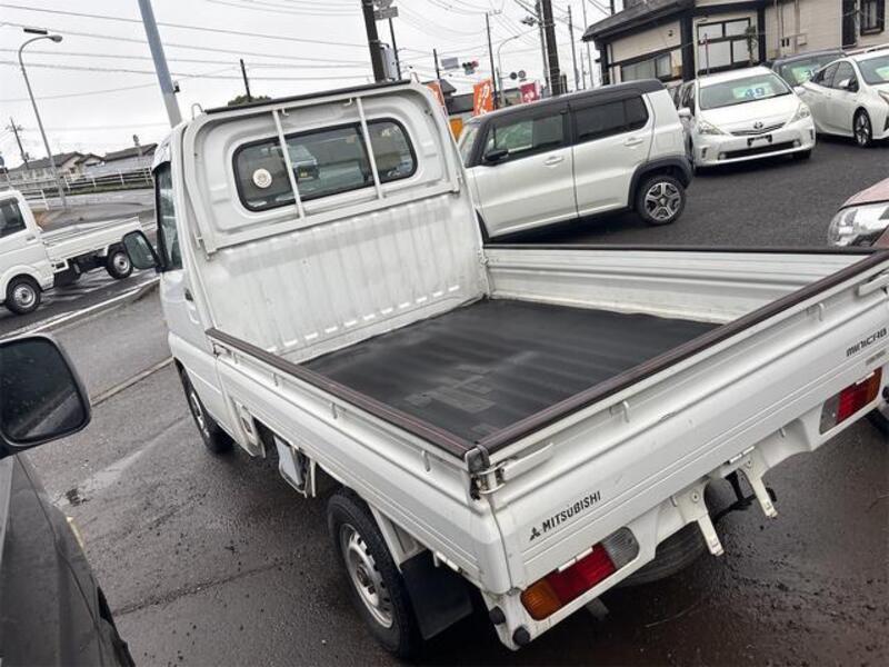 MINICAB TRUCK