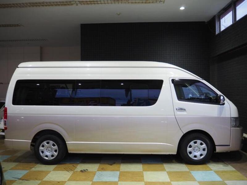 HIACE WAGON