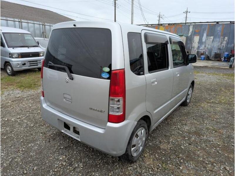 WAGON R