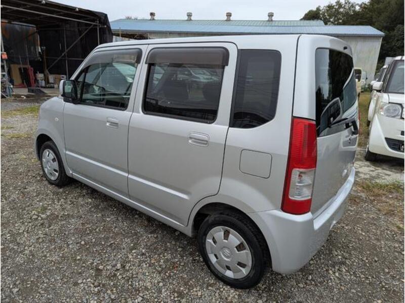 WAGON R