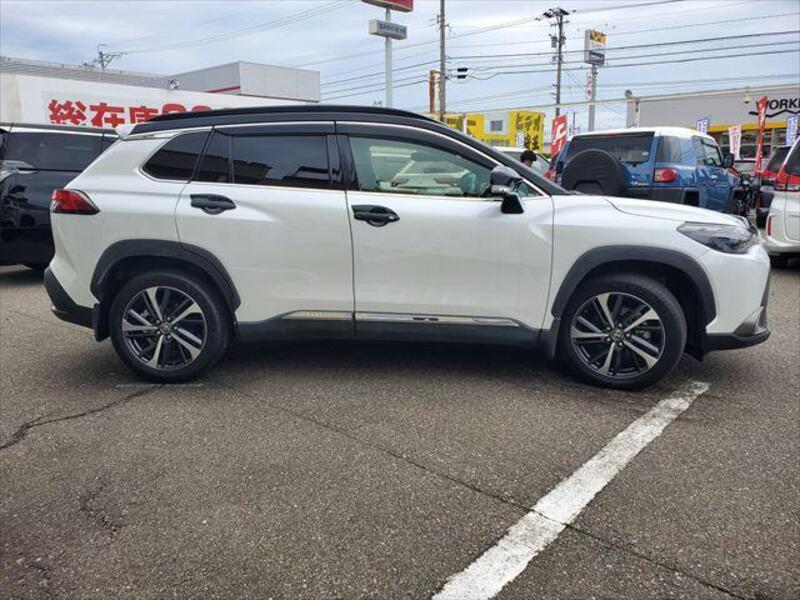 COROLLA CROSS