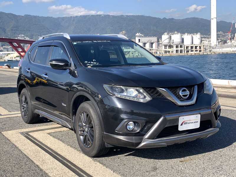 X-TRAIL