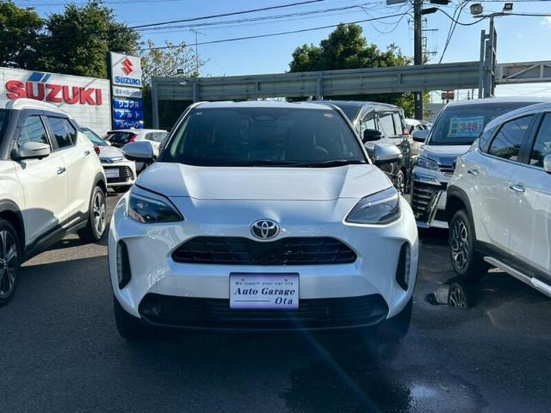 YARIS CROSS