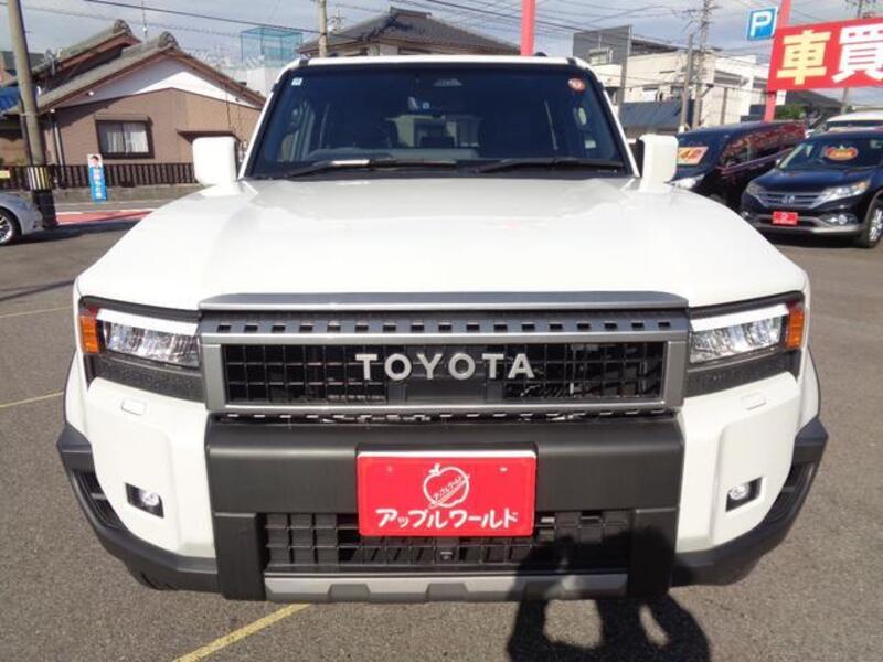 LAND CRUISER 250
