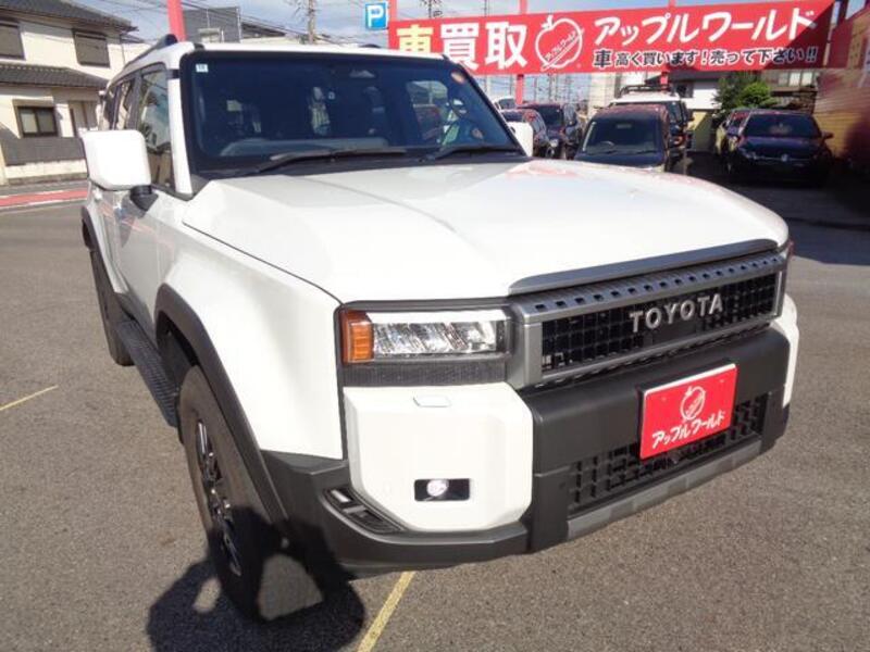 TOYOTA LAND CRUISER 250