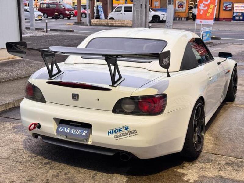 S2000