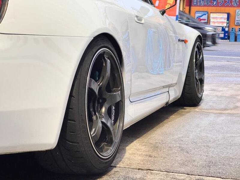S2000
