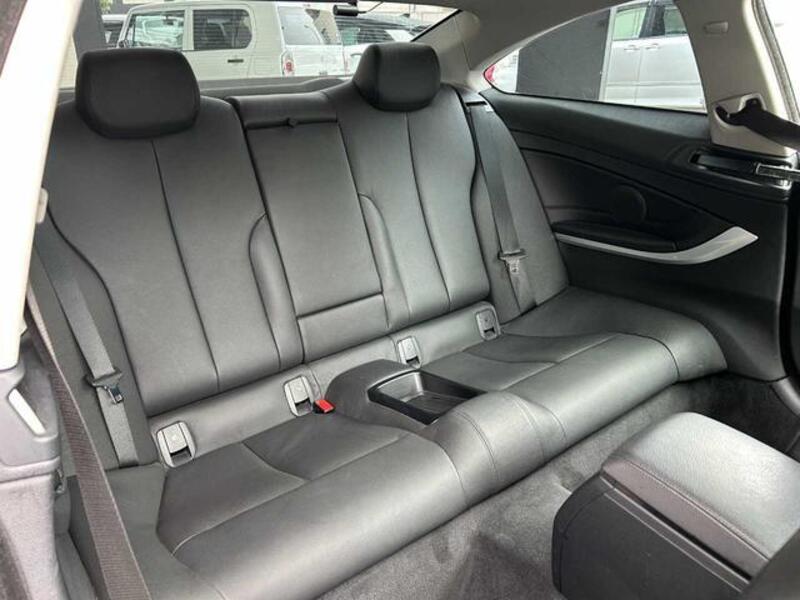 4 SERIES