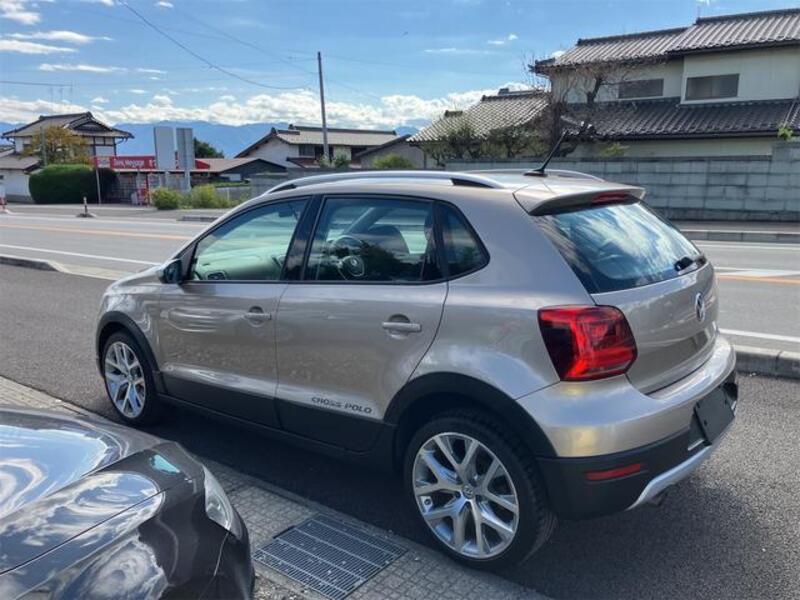 POLO