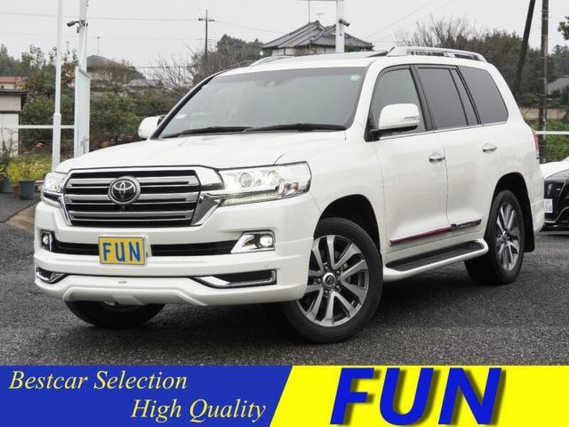 TOYOTA LAND CRUISER