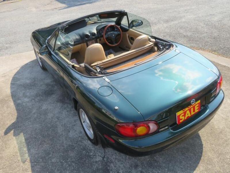 ROADSTER