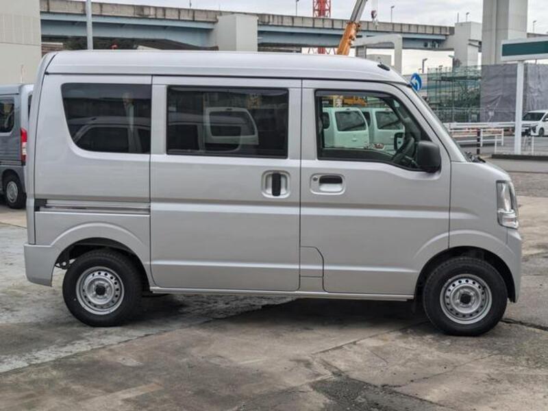 CLIPPER VAN
