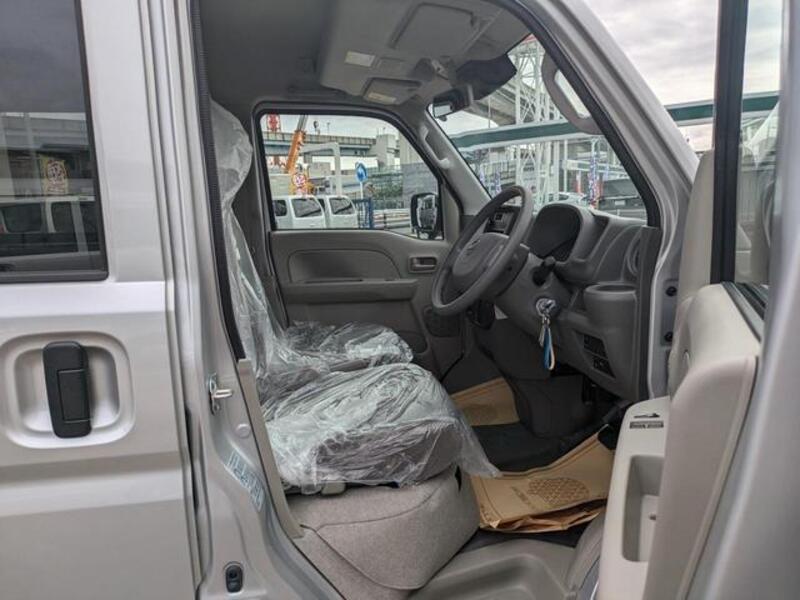 CLIPPER VAN