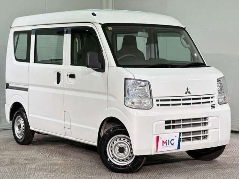 MINICAB VAN